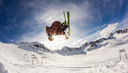 kaiyun.com-逆袭“黑马先锋”：从无名到欧洲冠军！，2021 黑马