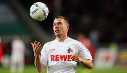 开云官网-“足球文化节开幕，展现中国足球多元魅力”，足球文化节绘画