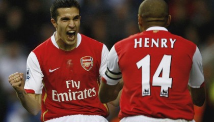 开云体育入口-美国骑手安德烈安·莱尔在巴黎奥运会上与“Helix”马匹共同参赛，尽管未能晋级，但表现出色。