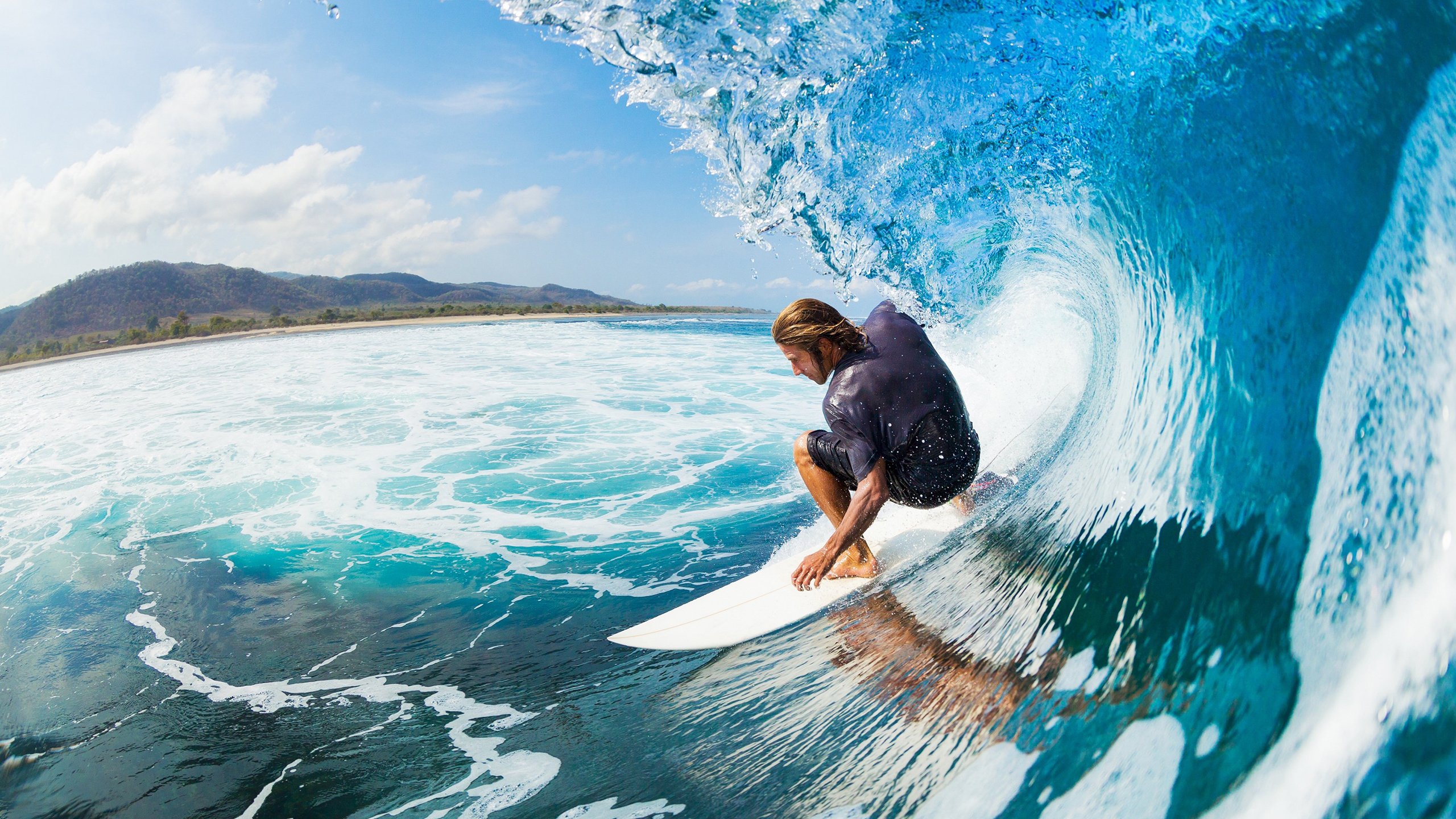 2010年季后赛：雷霆以年轻的阵容奋战，韦斯布鲁克多次“黑马”表现惊艳全场。
